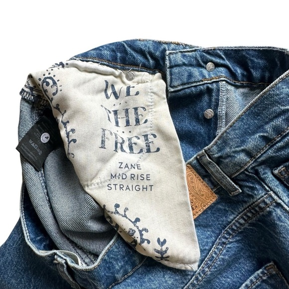 NWT Free People We the Free Zane Relaxed Slim Straight Jeans Mellow Blue 28 - Picture 9 of 12